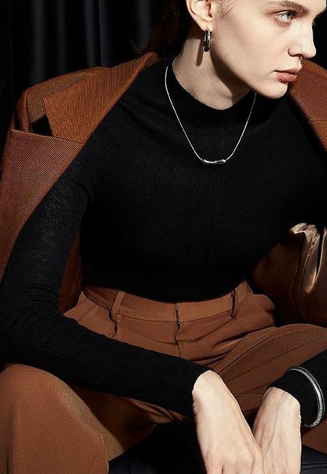 ELEGANT EGGPLANT NECKLACE