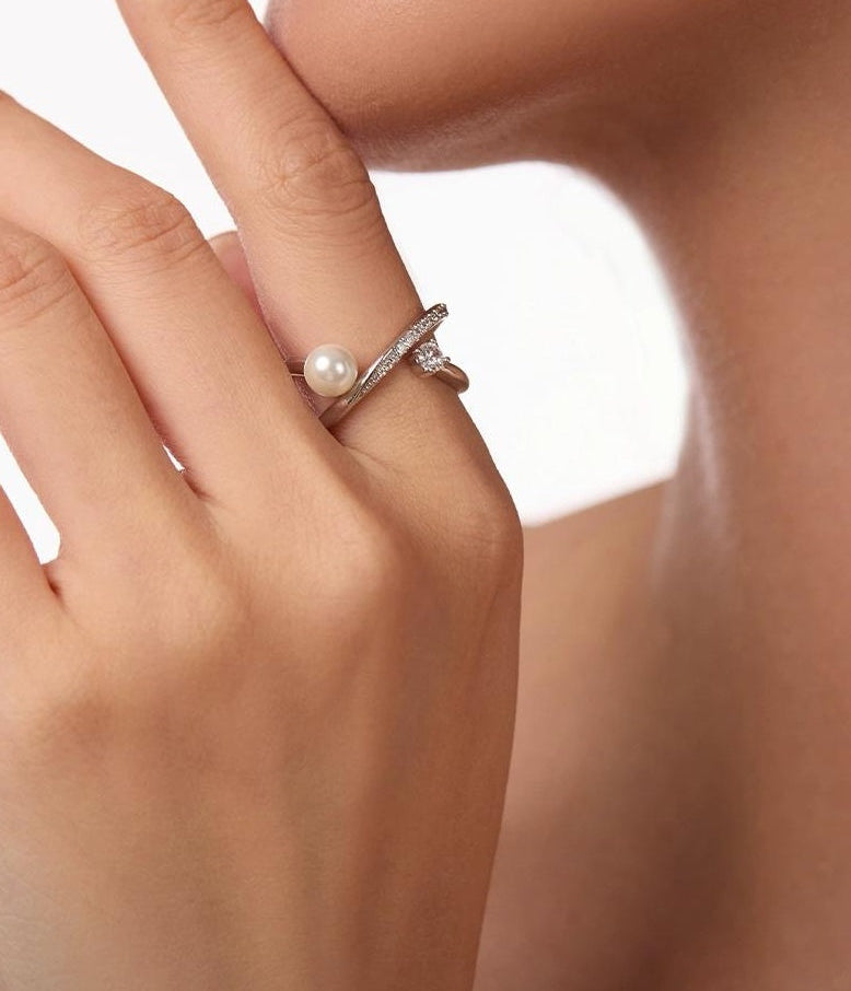 CELESTIAL PEARL RING