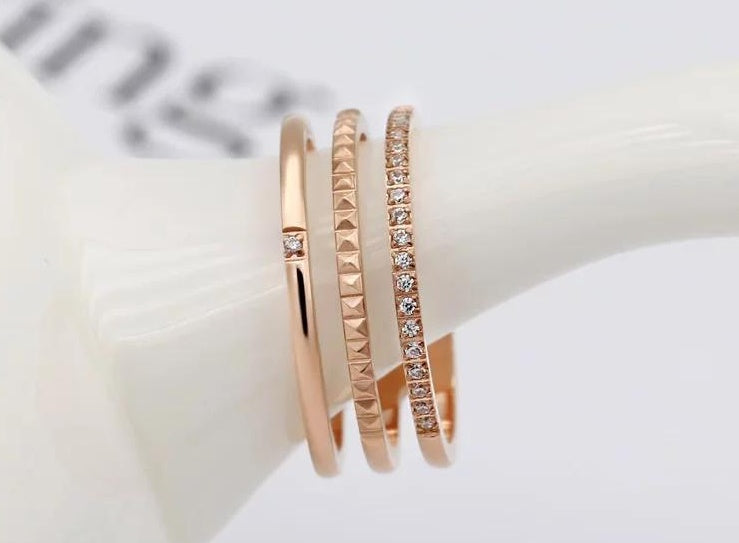 MINIMALIST DIAMOND RING