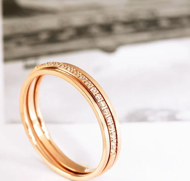 TITANIUM ROSE GOLD RING