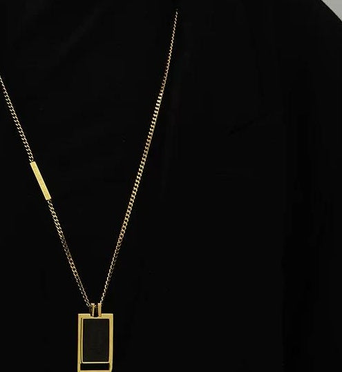 MINIMALIST ENGRAVED NECKLACE