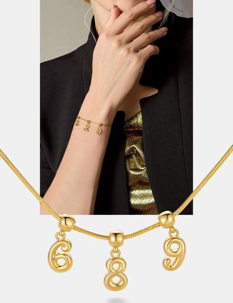 NICHE COLLARBONE NECKLACE