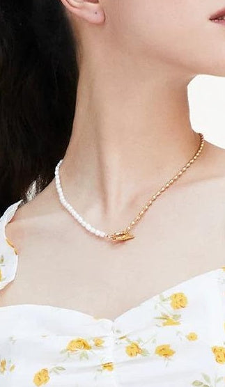 BAROQUE PEARL COLLARBONE NECKLACE