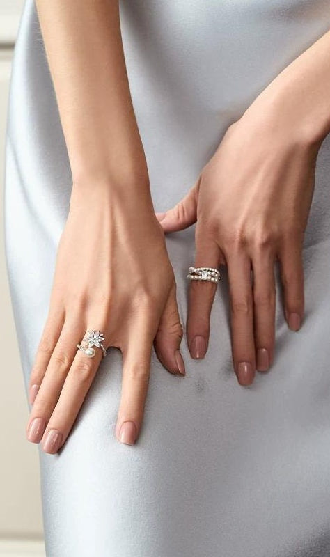 SNOWFLAKE PEARL RING