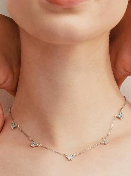 SOPHISTICATED MINIMALIST COLLARBONE NECKLACE