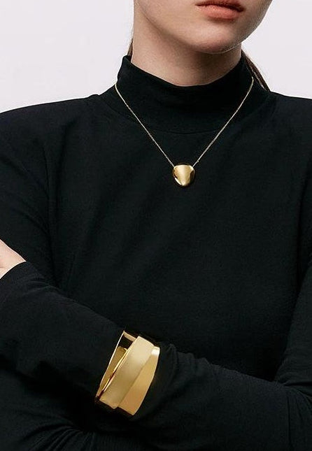FRENCH RETRO TEARDROP NECKLACE