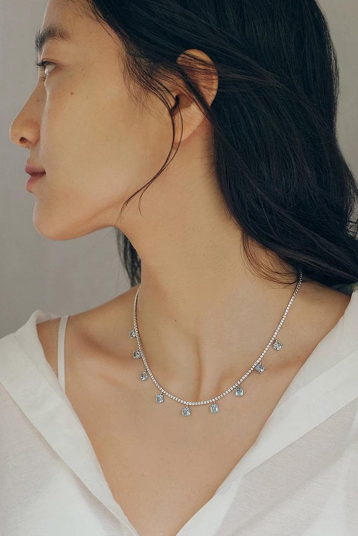 SEASIDE LUXE PENDANT NECKLACE
