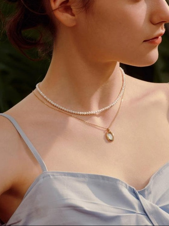 LUXURY PEARL STACKING NECKLACE