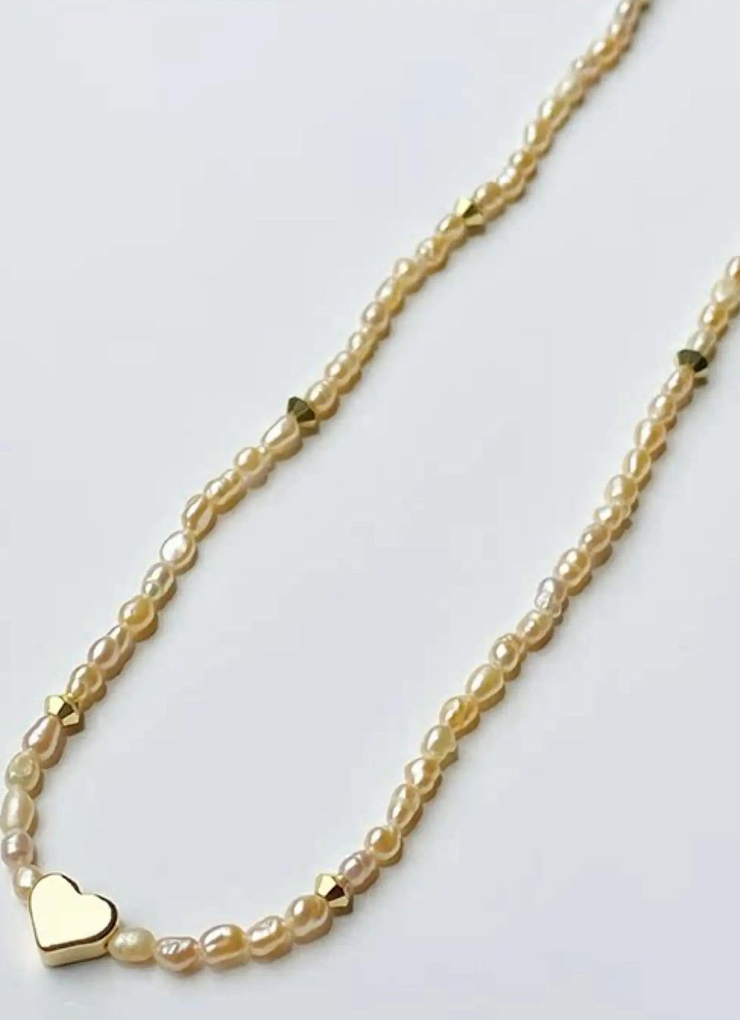 RETRO PINK PEARL NECKLACE