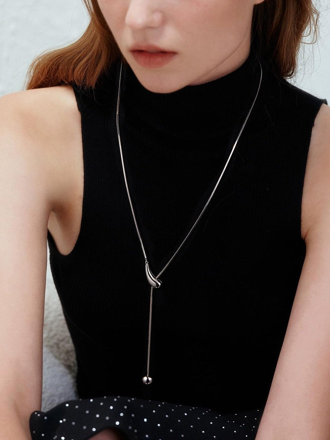 WATER DROP PENDANT SWEATER NECKLACE