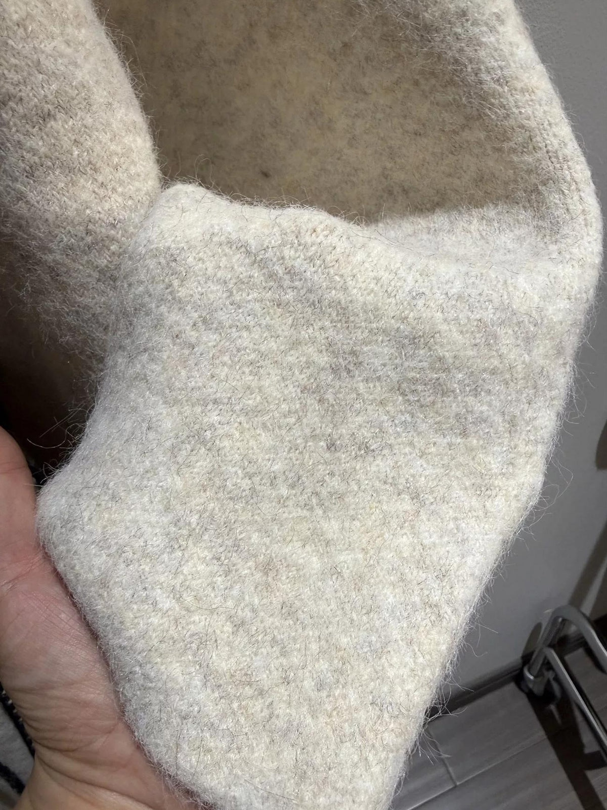 HOODED KNIT SWEATER JACKET