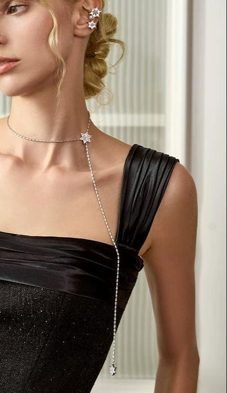 LUXURY SNOWFLAKE NECKLACE
