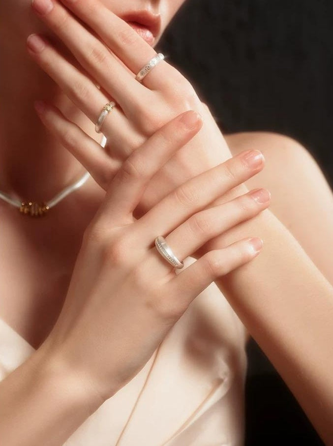 AUTUMN SILVER BRUSHED RING