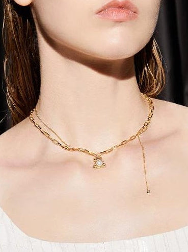 CHILDLIKE BEAR PEARL NECKLACE