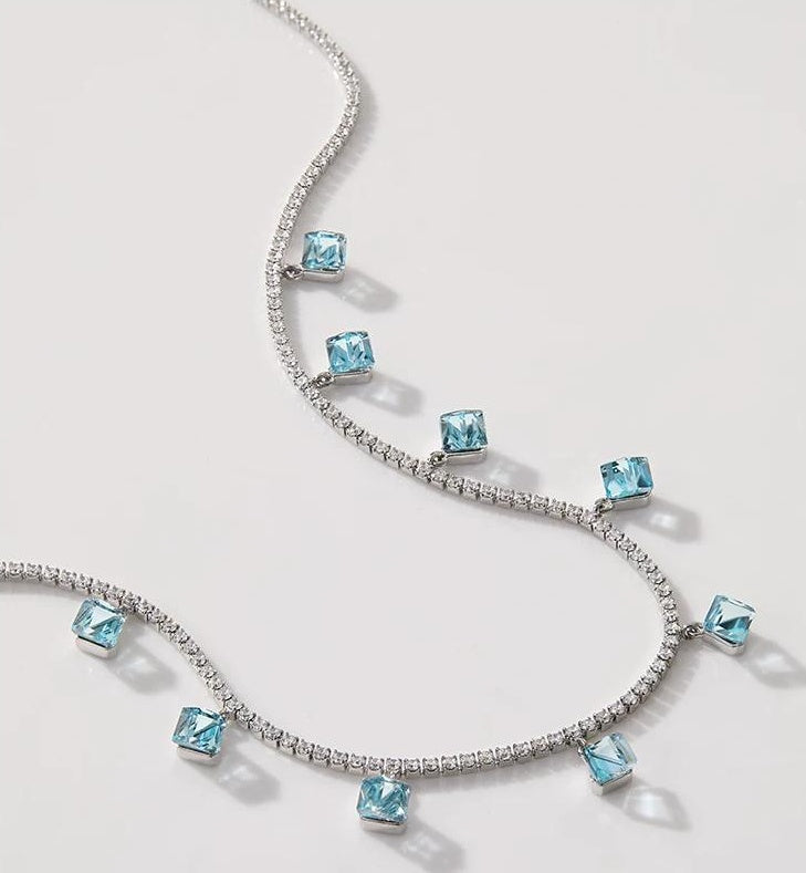SEASIDE LUXE PENDANT NECKLACE