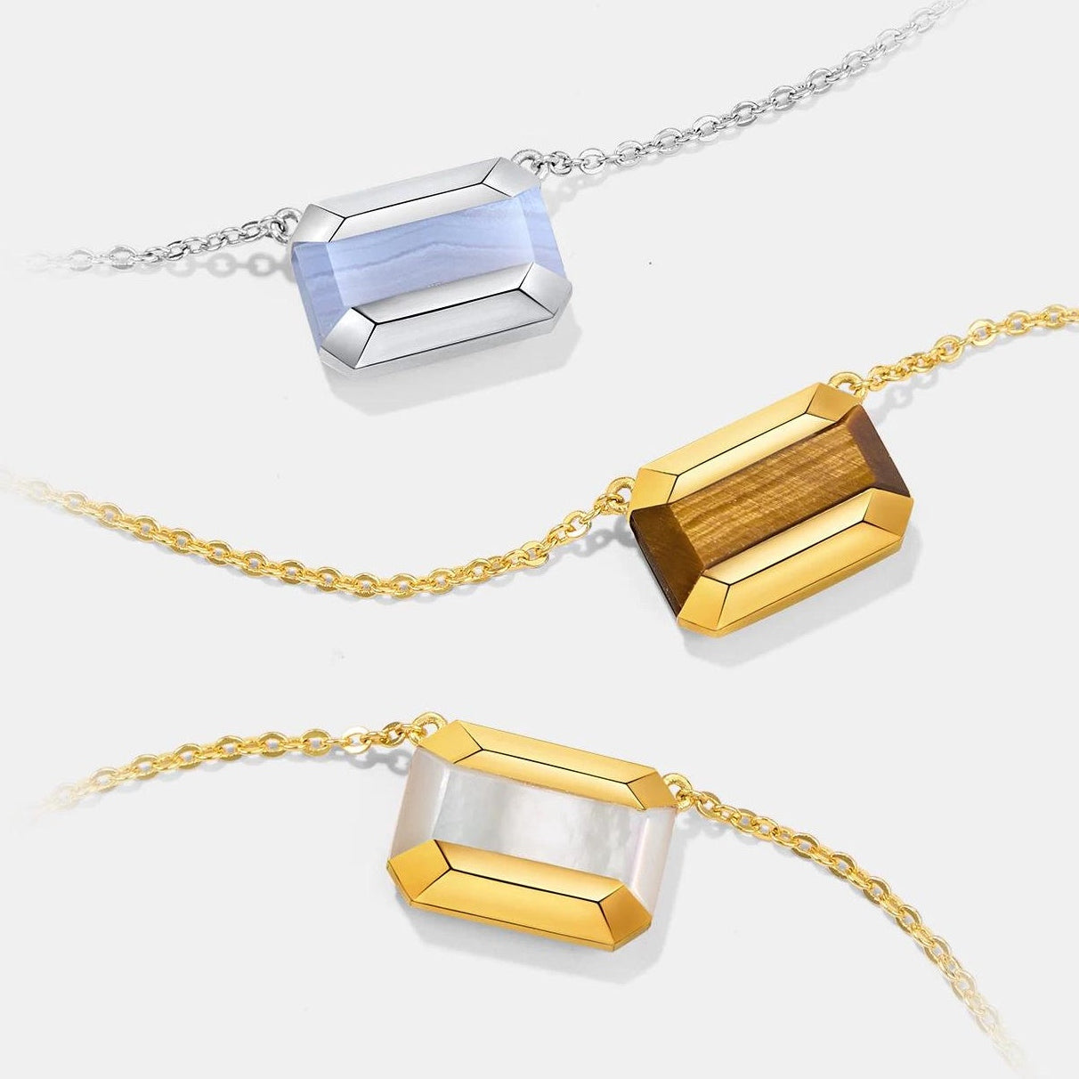 COLORFUL STONE NECKLACE