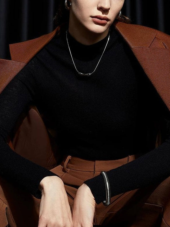 ELEGANT EGGPLANT NECKLACE