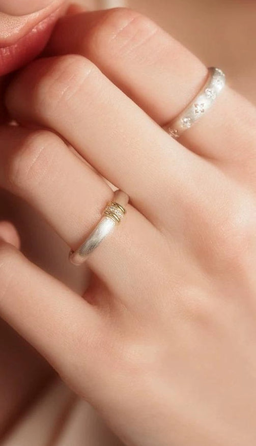 AUTUMN SILVER BRUSHED RING