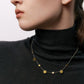 RETRO GOLD PENDANT NECKLACE