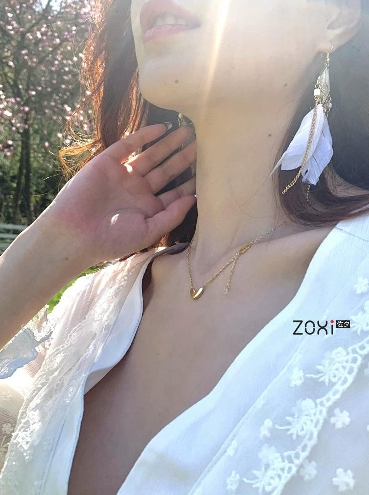 HEART-SHAPED CRYSTAL COLLAR NECKLACE