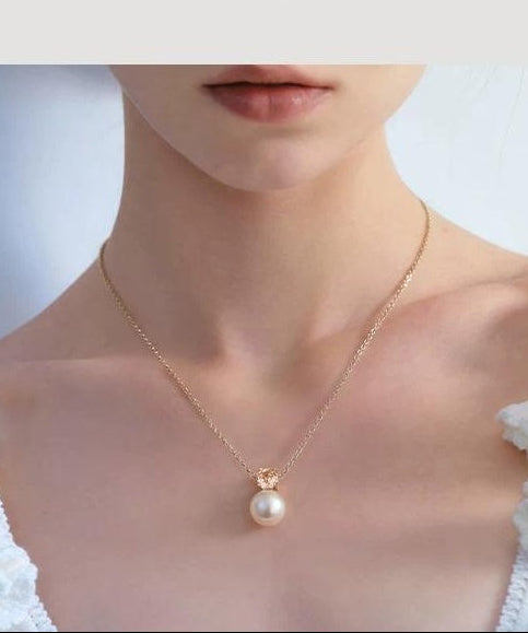 ELEGANT PEARL SUMMER NECKLACE