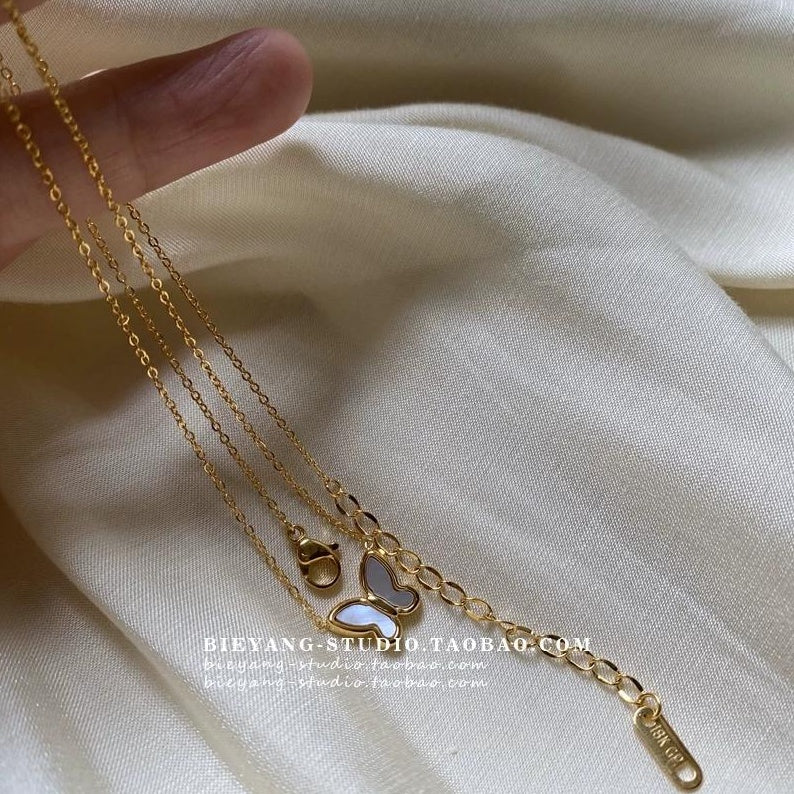 VINTAGE BUTTERFLY NECKLACE