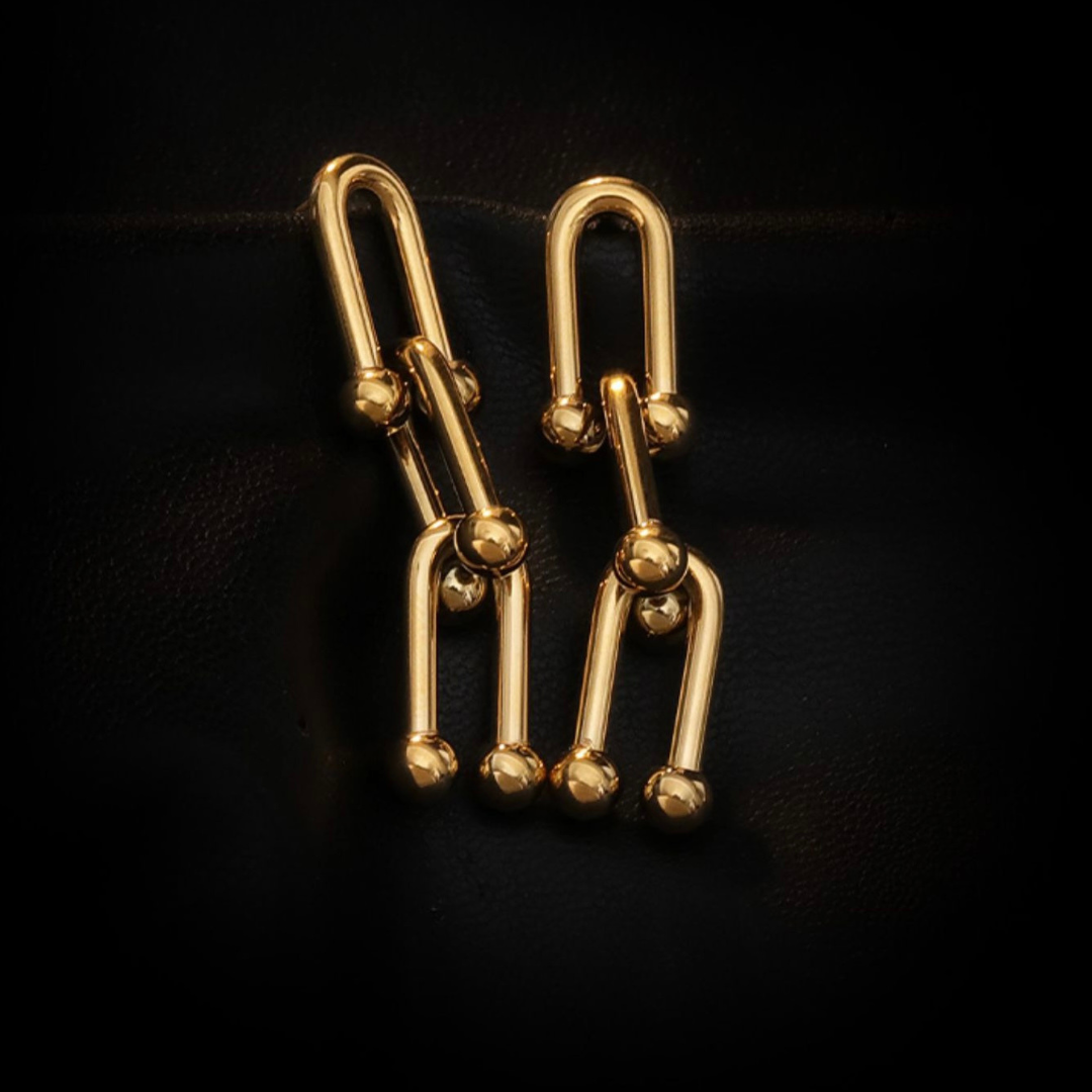 GOLD UNIT CHAIN PIERCE