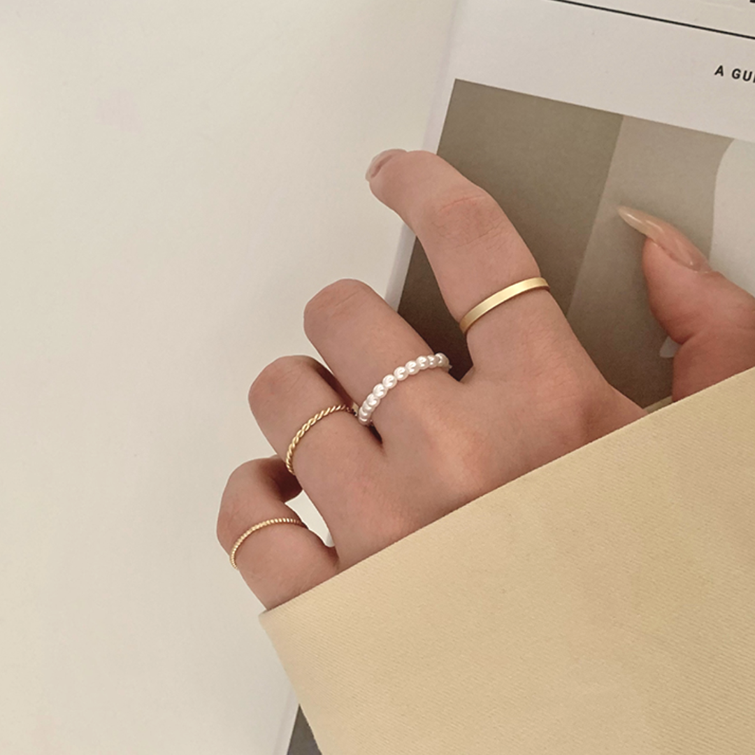 [Calma] GOLD &amp; PEARL RING SET (4-piece set)