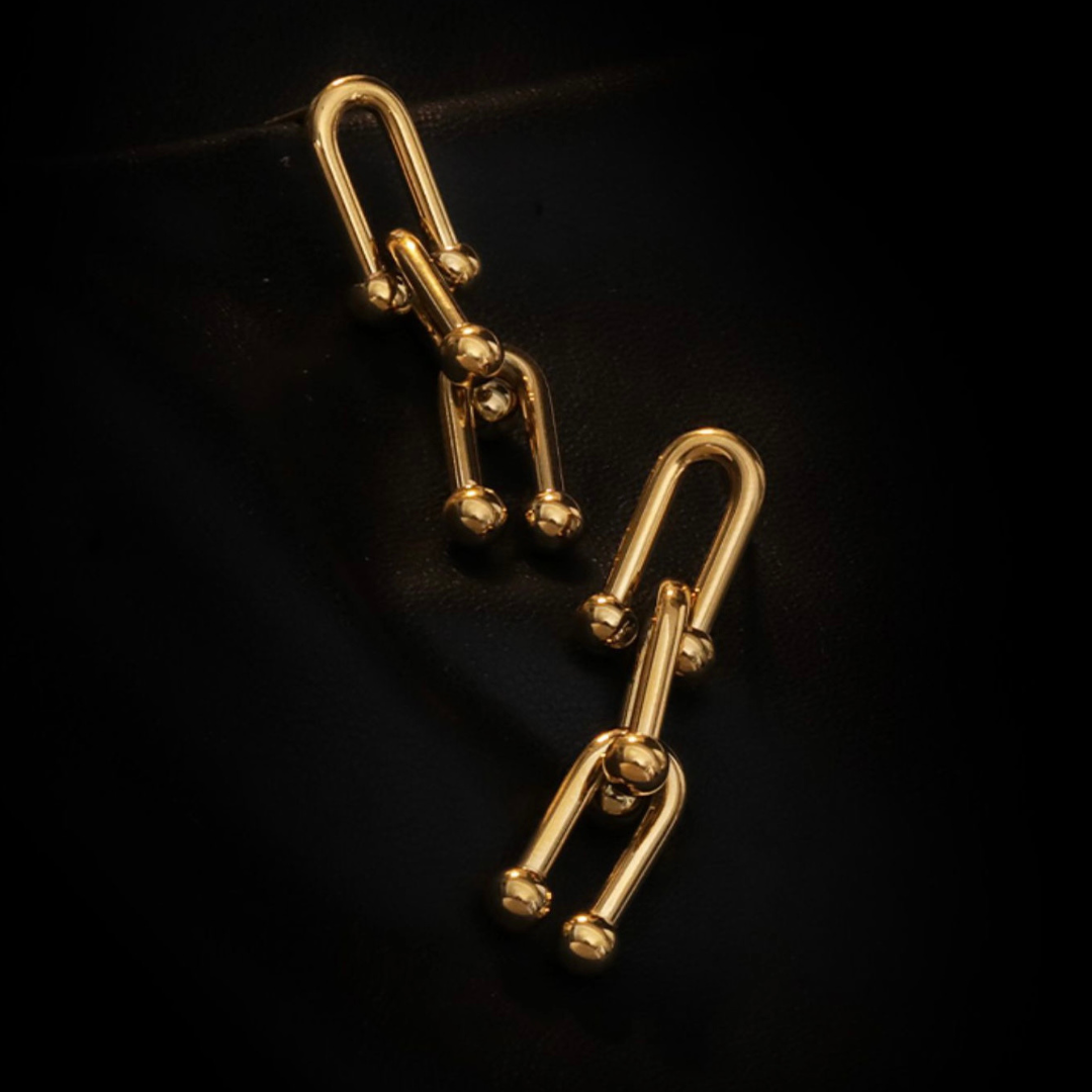 GOLD UNIT CHAIN PIERCE