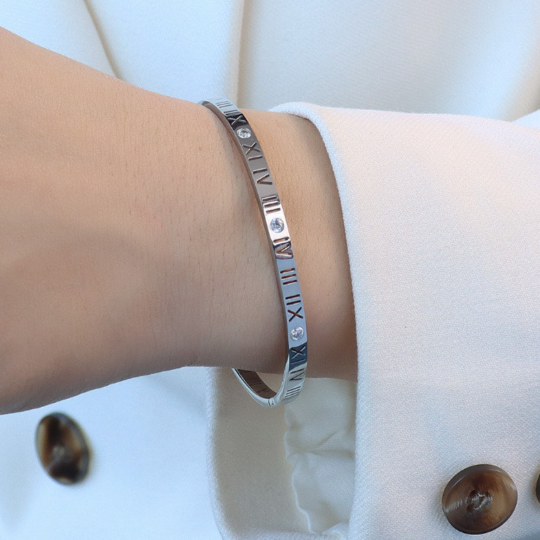 ROMA BANGLE (2 colors available)